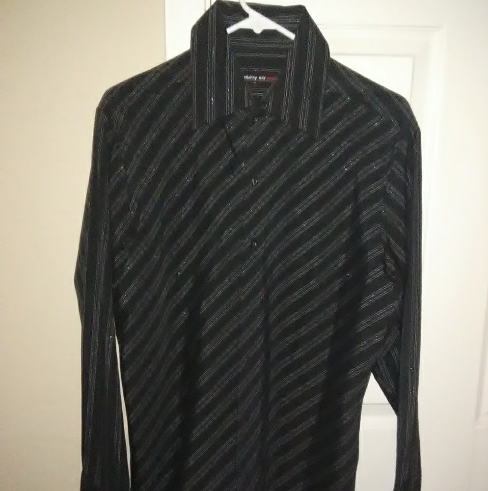 Thirty Six Red Button-Up Long Sleeve Men's Shirt